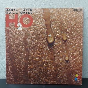 Hall & Oates H2O LP Vinyl 1982 RCA  Maneater AFLI-4383
